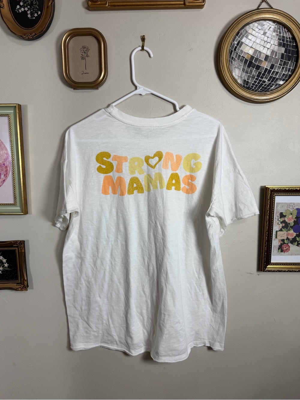 aerie White Tee with Yellow-to-Peach STRONG MAMAS Graphic - Picture 2 of 4
